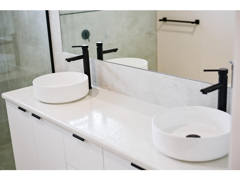 10 Zeil Circuit, Thurgoona NSW 2640