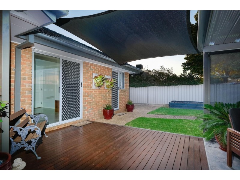 270 Bimbadeen Avenue, East Albury NSW 2640