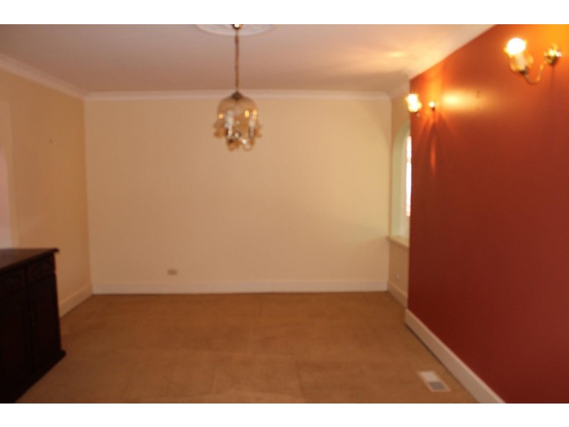 131 Borella Road, East Albury NSW 2640