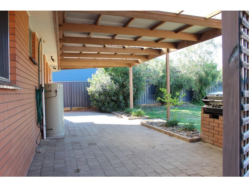 131 Borella Road, East Albury NSW 2640