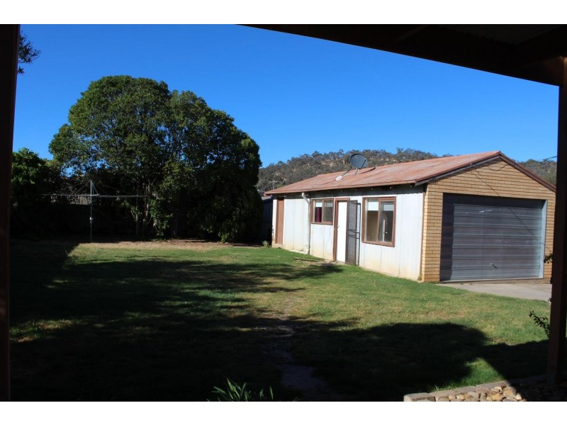 131 Borella Road, East Albury NSW 2640