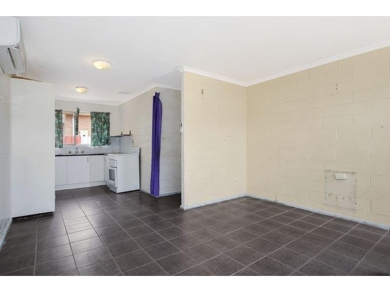1/450 Douglas Road, Lavington NSW 2641
