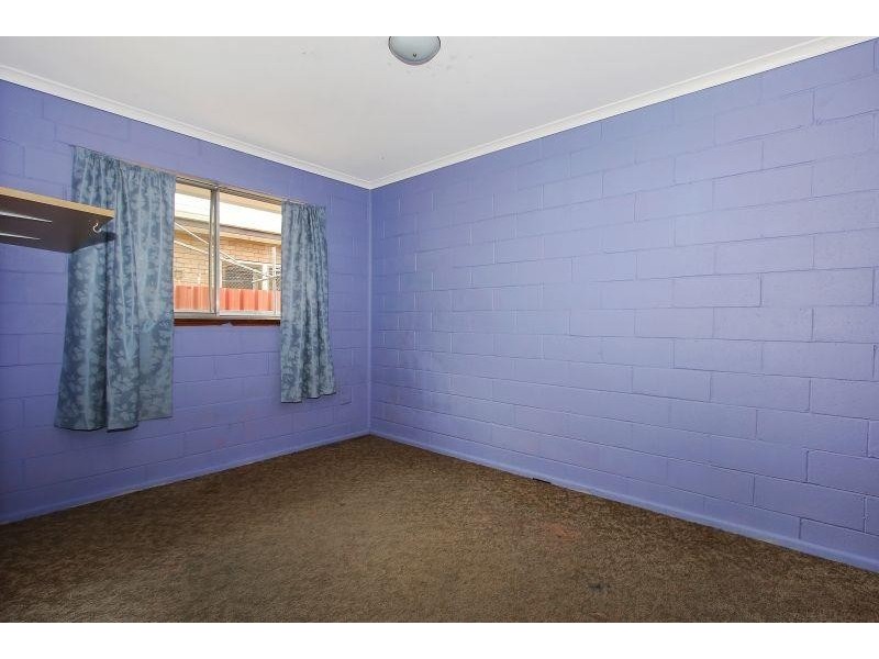 1/450 Douglas Road, Lavington NSW 2641