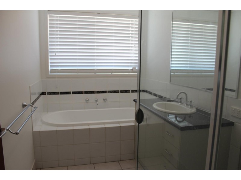 85 Adams Street, Jindera NSW 2642