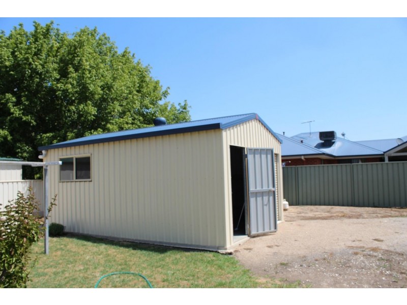 85 Adams Street, Jindera NSW 2642