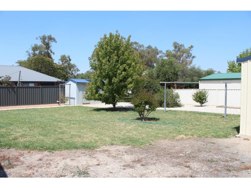 85 Adams Street, Jindera NSW 2642