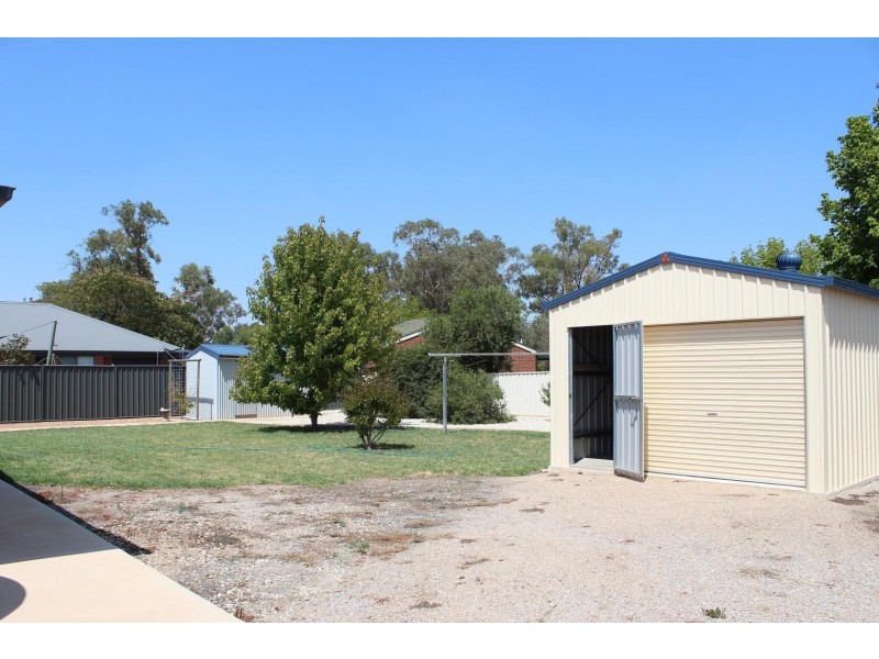 85 Adams Street, Jindera NSW 2642