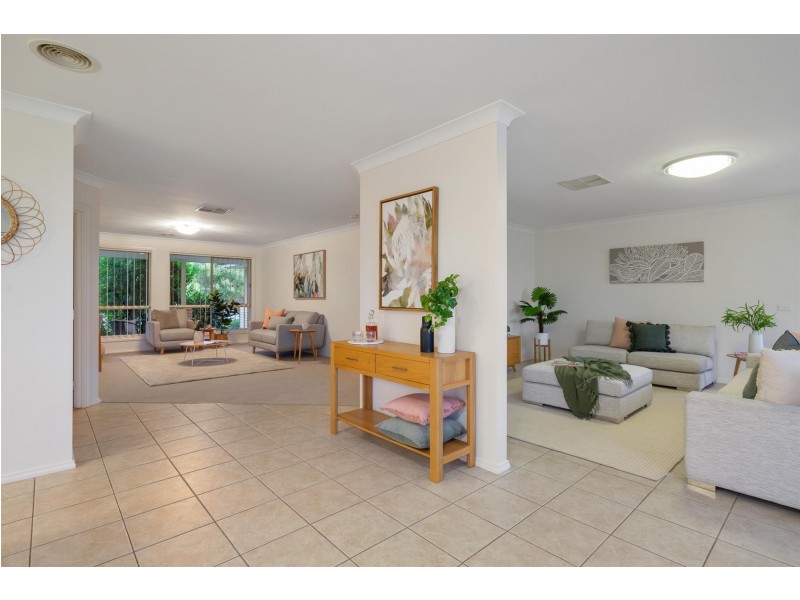 32 Clem Drive, Glenroy NSW 2640