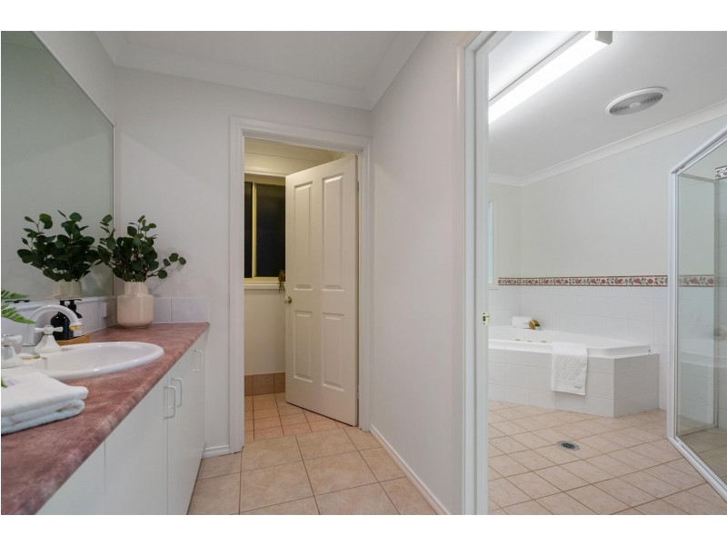 32 Clem Drive, Glenroy NSW 2640