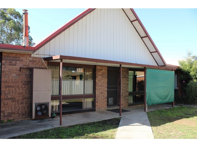 565 Burma Road, Table Top NSW 2640