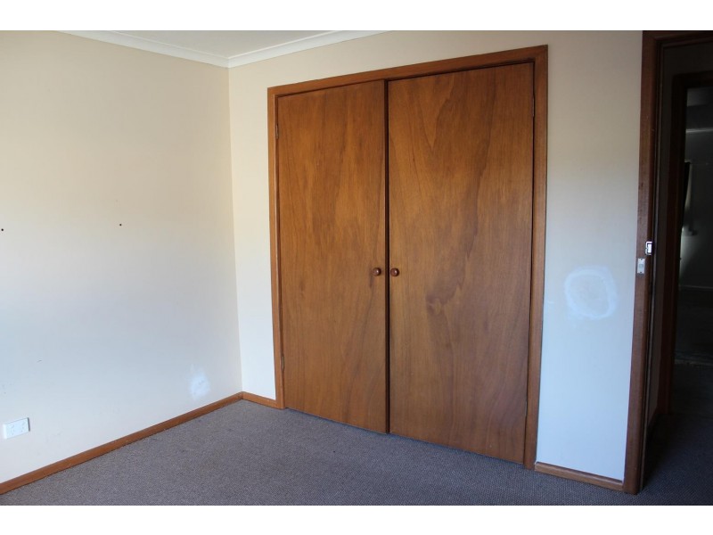 565 Burma Road, Table Top NSW 2640