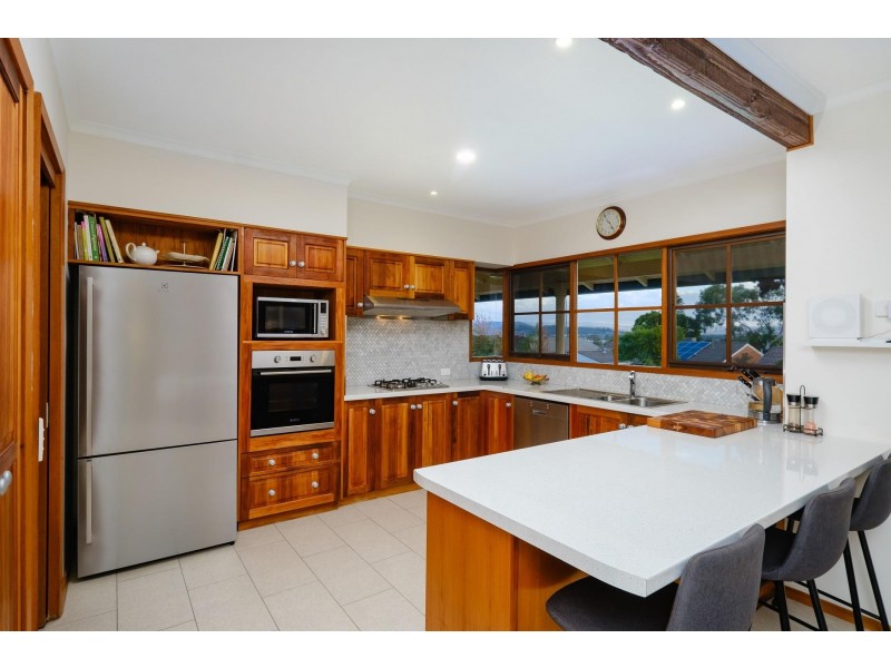 284 Tracy Street, Lavington NSW 2641