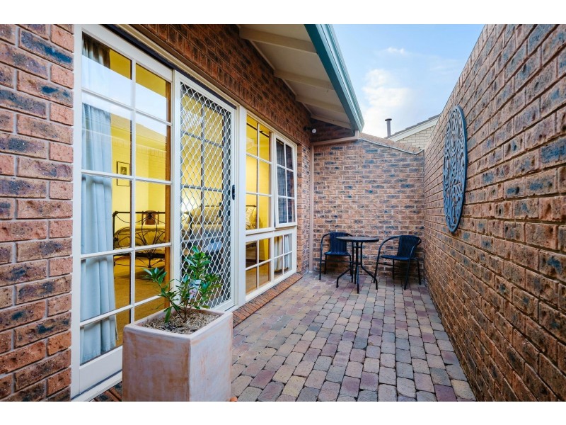 284 Tracy Street, Lavington NSW 2641