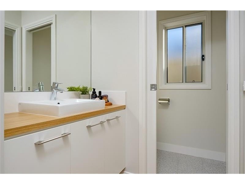 42 Albatross Avenue, Glenroy NSW 2640