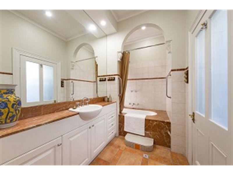 532 Young Street, Albury NSW 2640