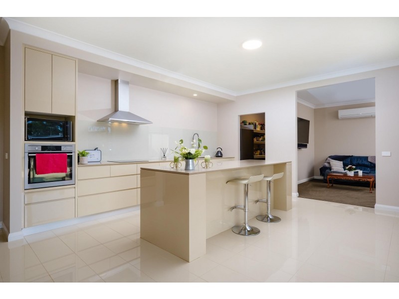 5 Merino Court, Thurgoona NSW 2640