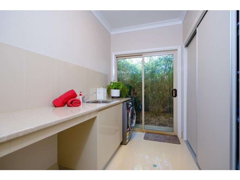5 Merino Court, Thurgoona NSW 2640