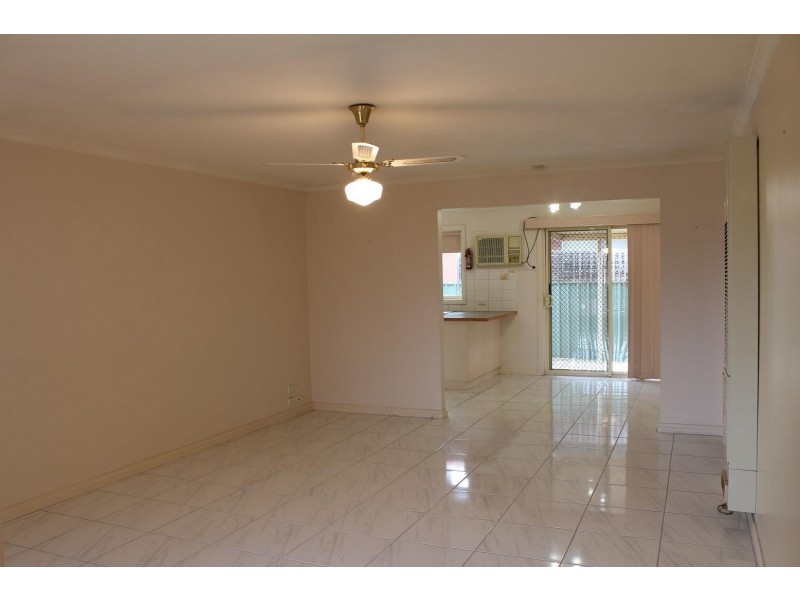 2/508 Kemp Street, Lavington NSW 2641