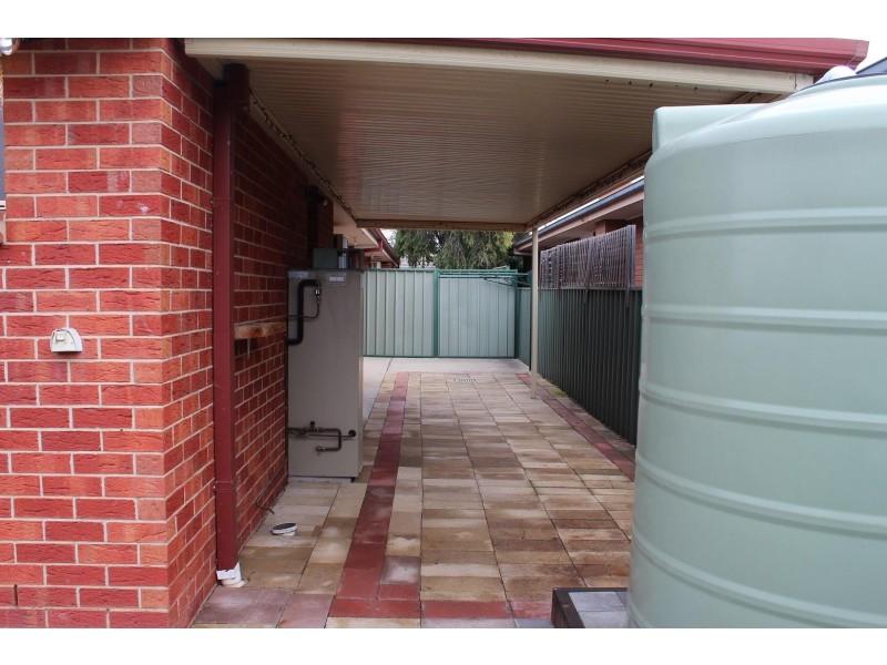 2/508 Kemp Street, Lavington NSW 2641