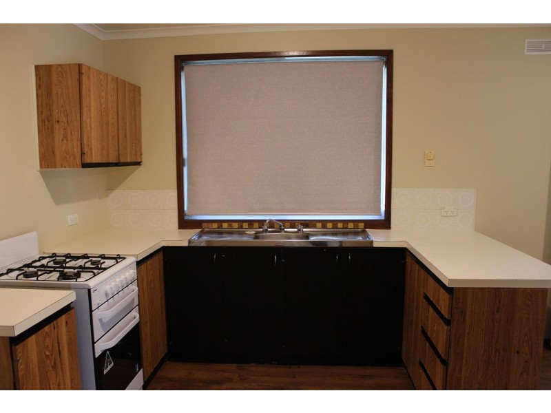 1 Budginigi Place, Thurgoona NSW 2640