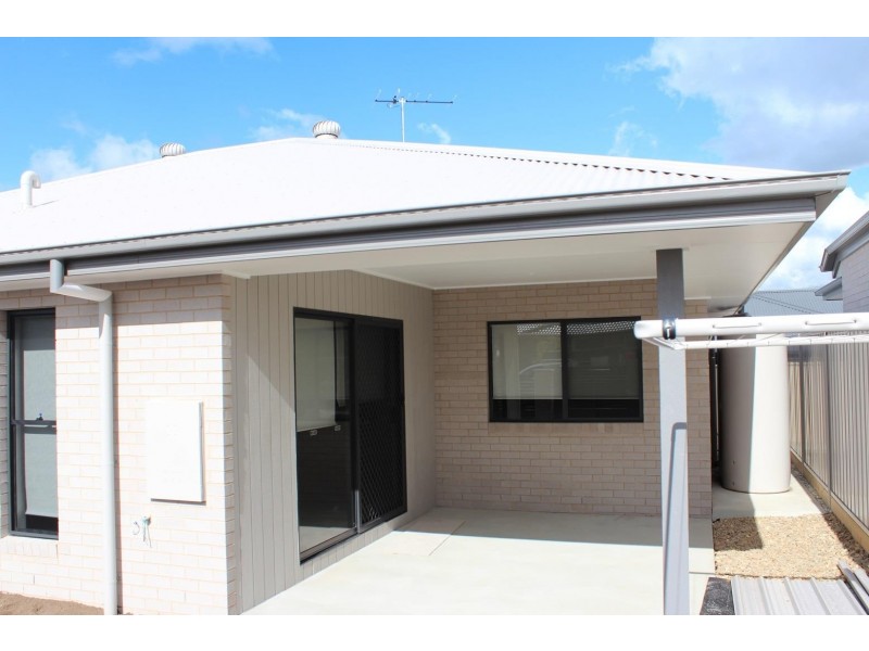 58 Lawson Circuit, Lavington NSW 2641
