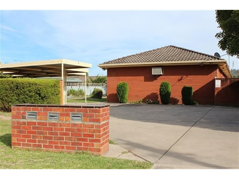 2/565 Grayfern Court, Lavington NSW 2641