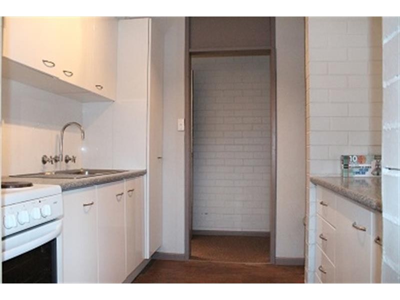 15/429  Mcdonald Road, Lavington NSW 2641