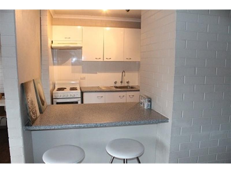 15/429  Mcdonald Road, Lavington NSW 2641