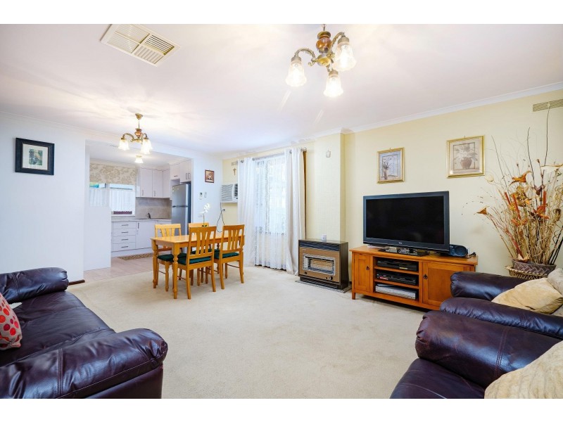 19 Waratah Crescent, West Albury NSW 2640