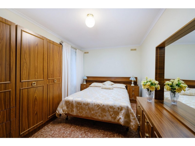 19 Waratah Crescent, West Albury NSW 2640