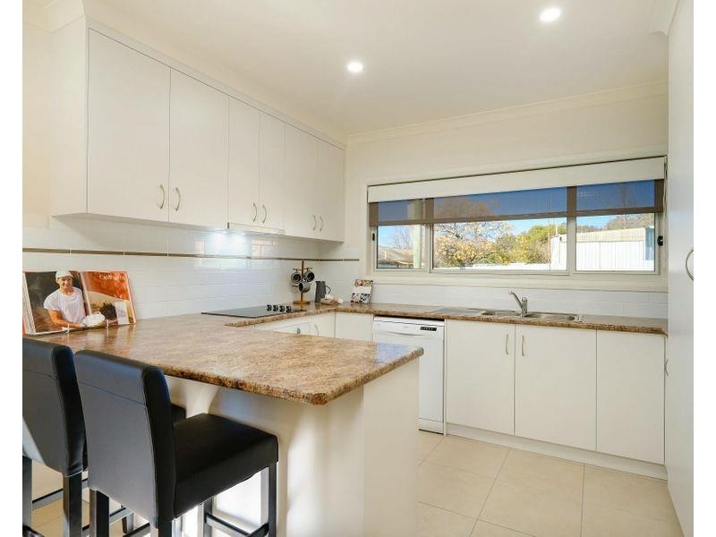 172 Bilba Street, East Albury NSW 2640