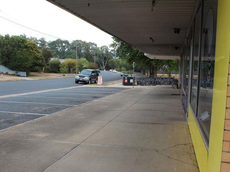 16,18, 20 Jarrah St, Wodonga VIC 3690