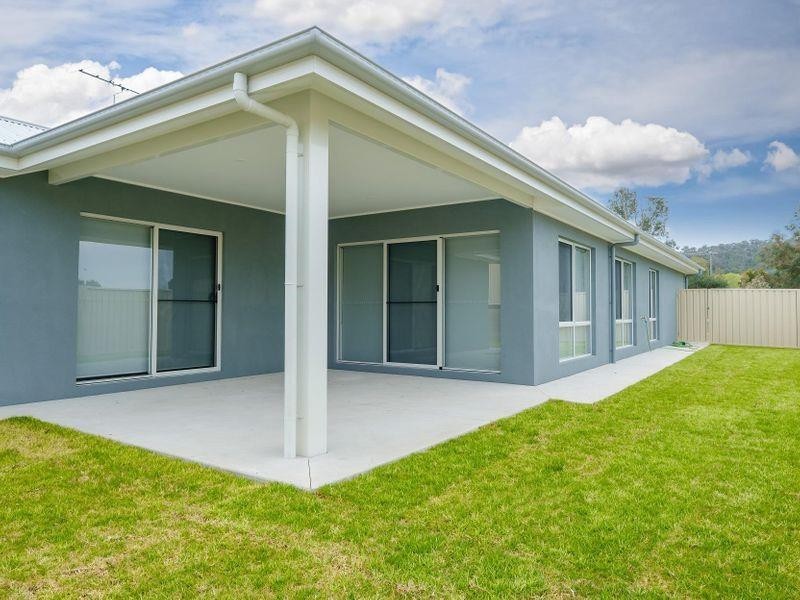 42 Albatross Avenue, Glenroy NSW 2640