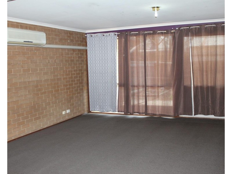 31/588 Oliver Street, Lavington NSW 2641