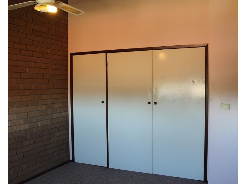 31/588 Oliver Street, Lavington NSW 2641