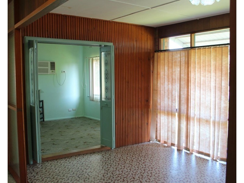 976 Tullimbar Street, North Albury NSW 2640