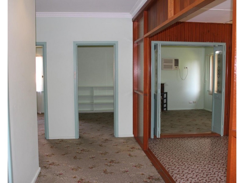 976 Tullimbar Street, North Albury NSW 2640