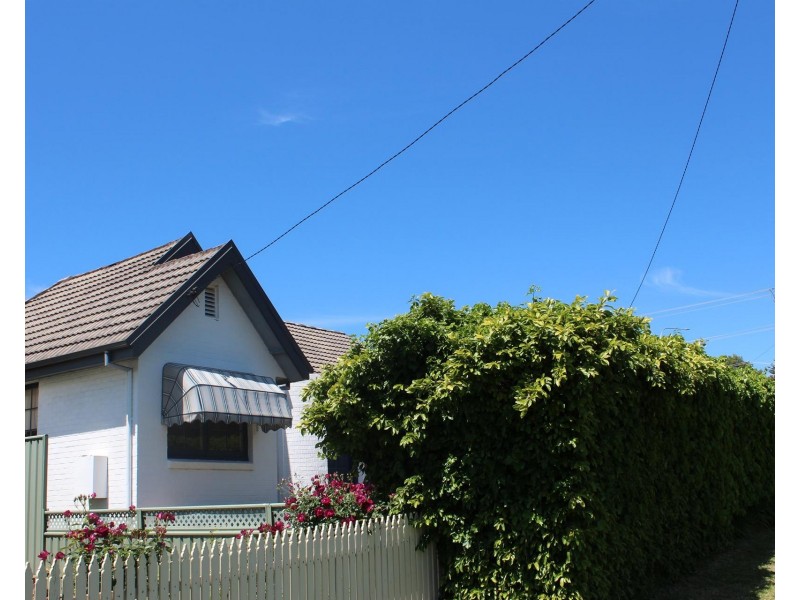 640 SHORT Street, East Albury NSW 2640