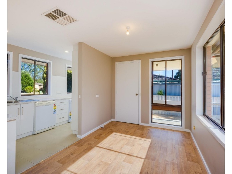 351 Kentucky Avenue, Lavington NSW 2641