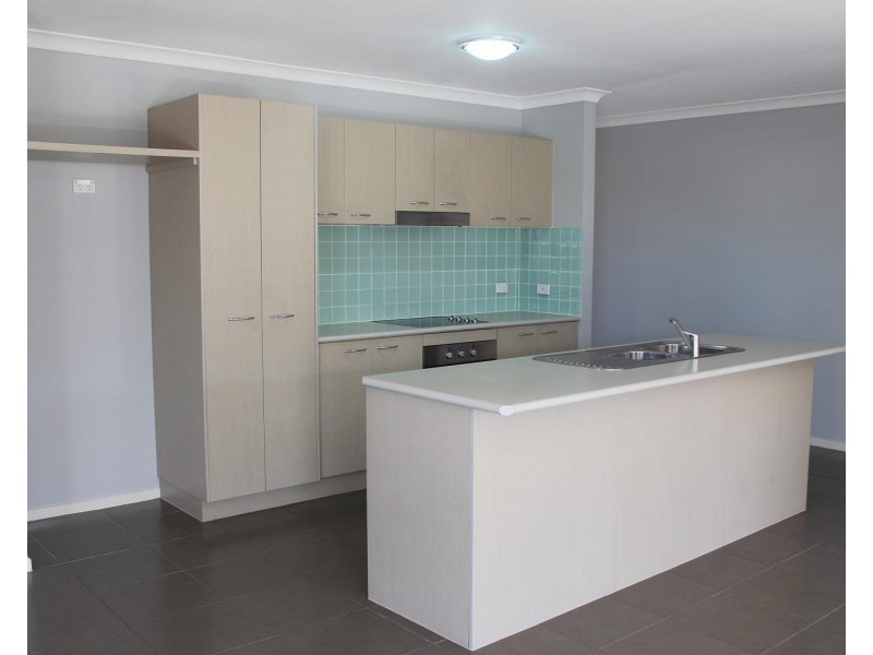 6 Blackett Place, Hamilton Valley NSW 2641