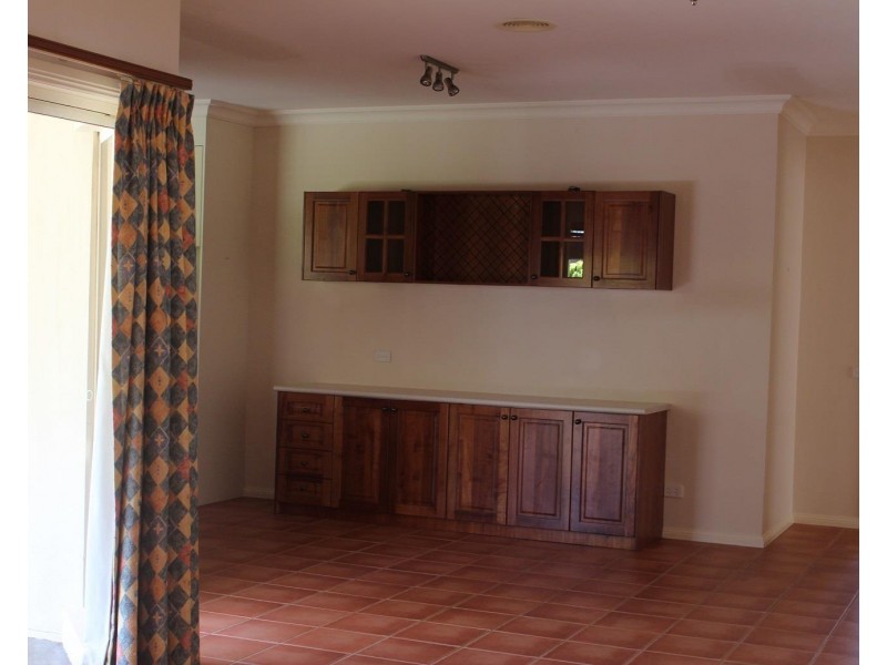 28 MARIMBA Circuit, Glenroy NSW 2640