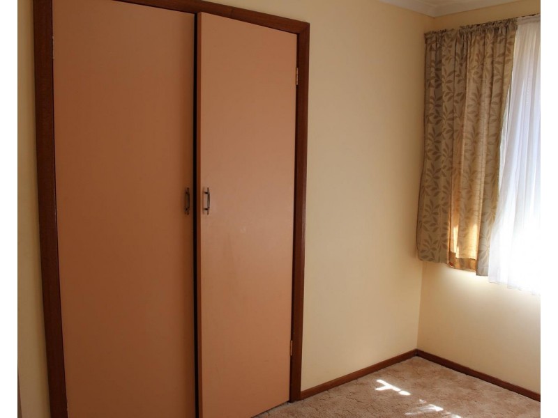 2/565 Grayfern Court, Lavington NSW 2641