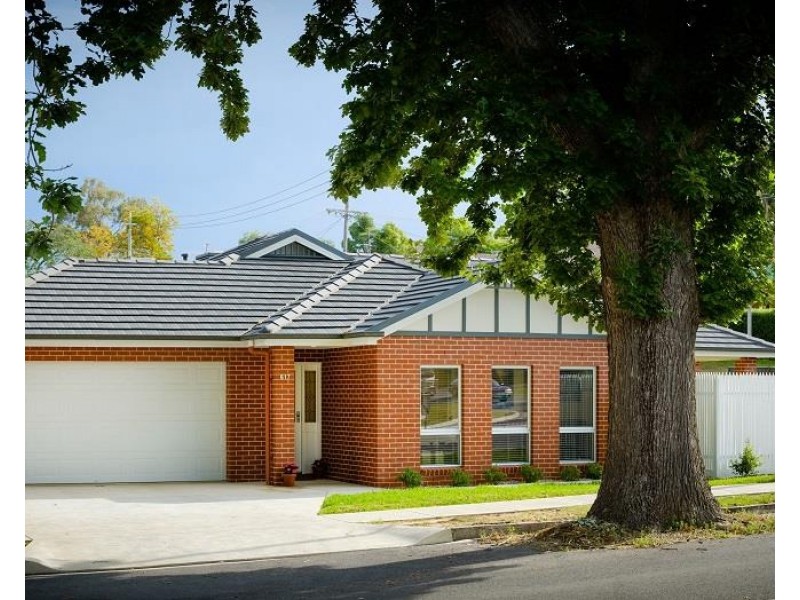 617 Elm Street, Albury NSW 2640