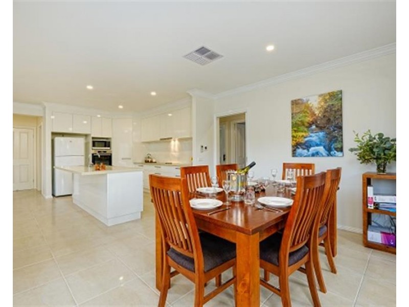 617 Elm Street, Albury NSW 2640