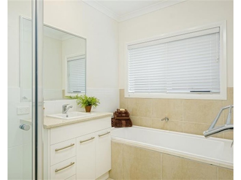 617 Elm Street, Albury NSW 2640