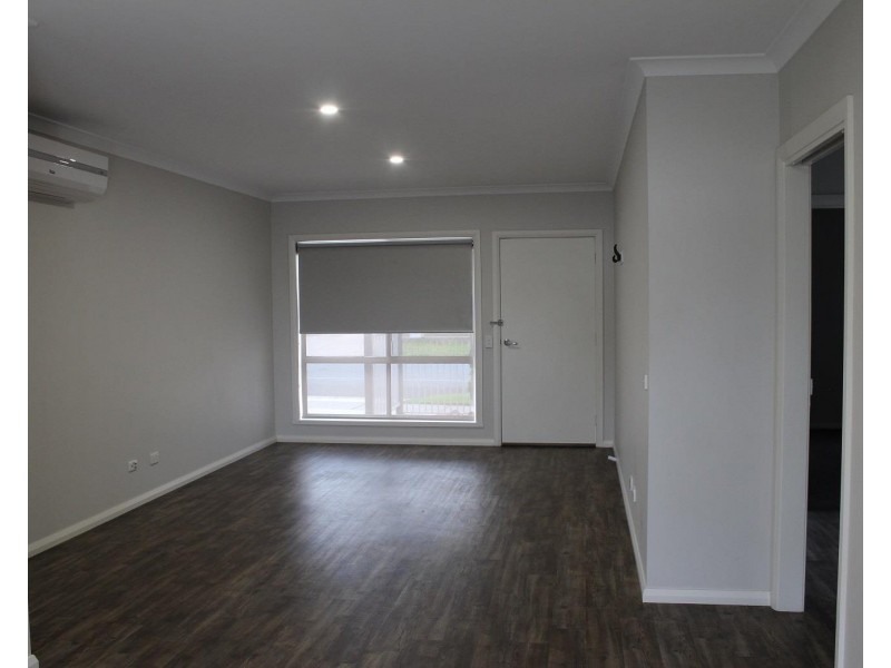 3/509 Kotthoff Street, Lavington NSW 2641