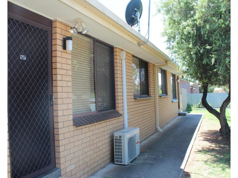 4/618 Hague Street, Lavington NSW 2641