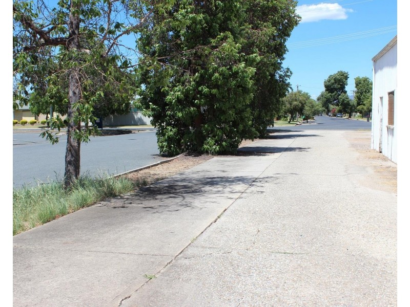 2/1092 Mate St, North Albury NSW 2640