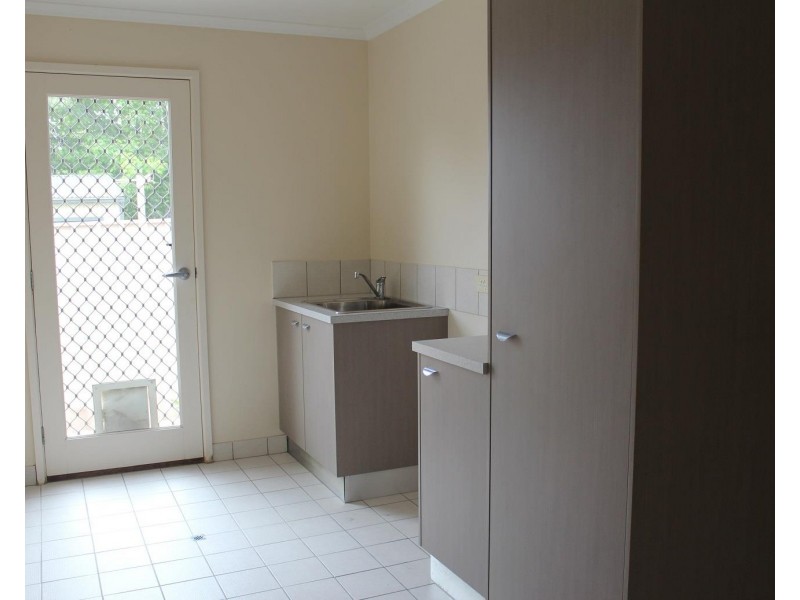 2/743 Ryan Road, Glenroy NSW 2640