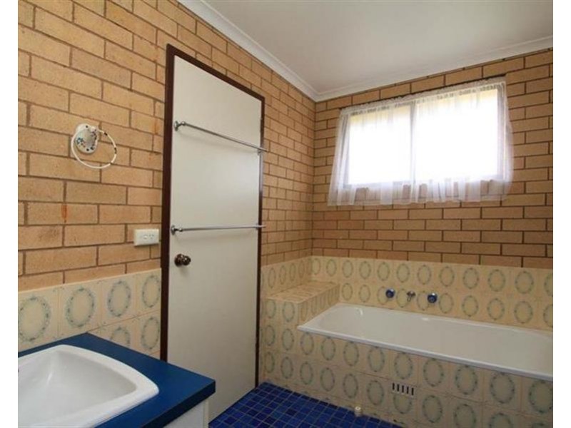 17/607 Prune Street, Lavington NSW 2641